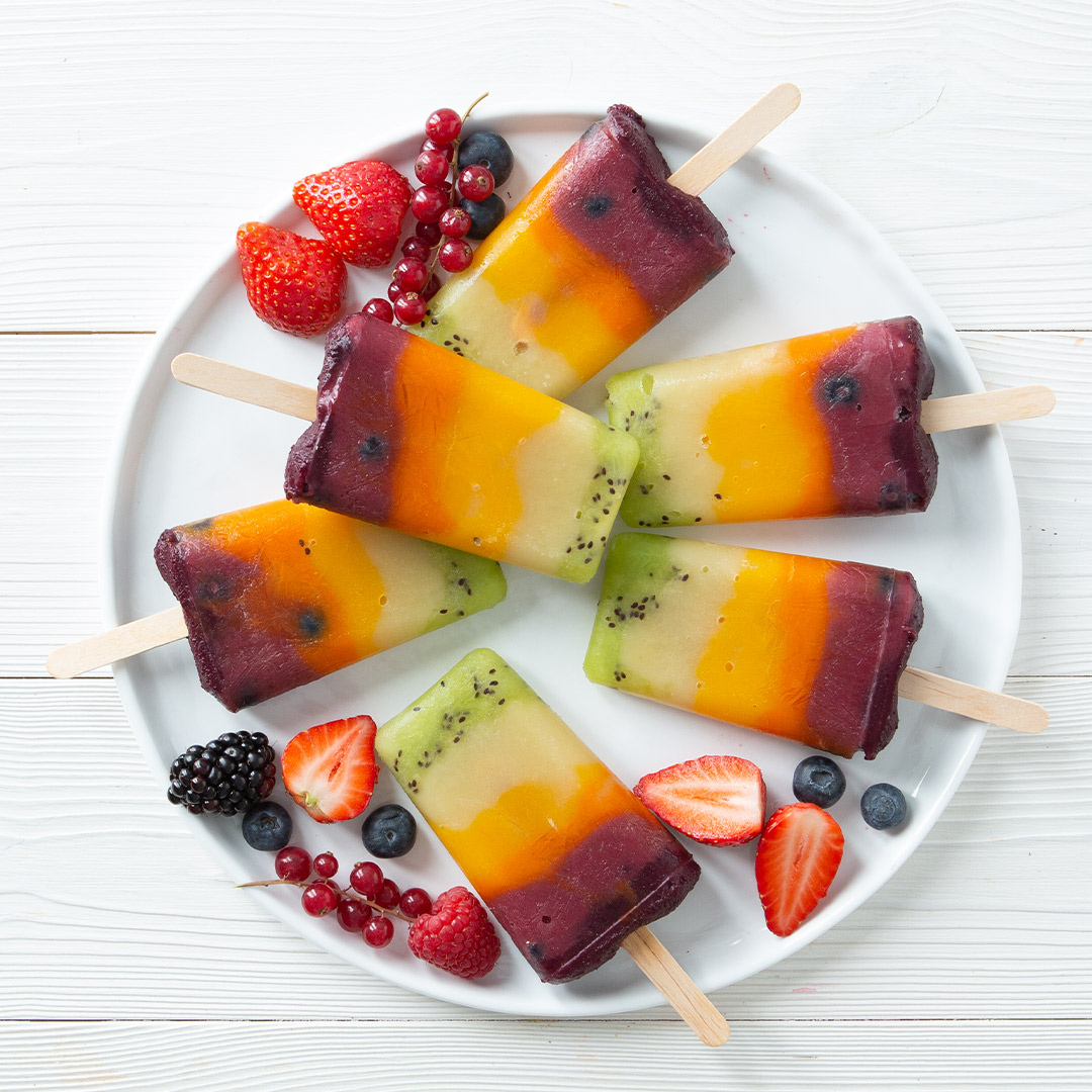 Rainbow ice cream made from Semper fruktmums