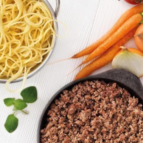 Pasta med köttfärssås 8 mån